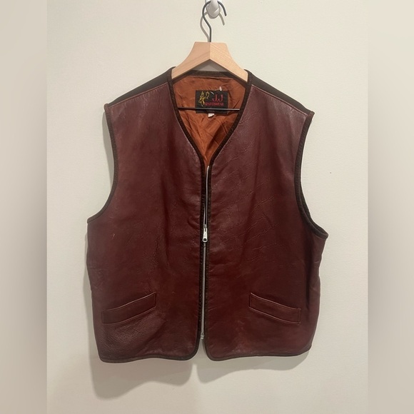 Other - Vintage men’s leather vest Size XL